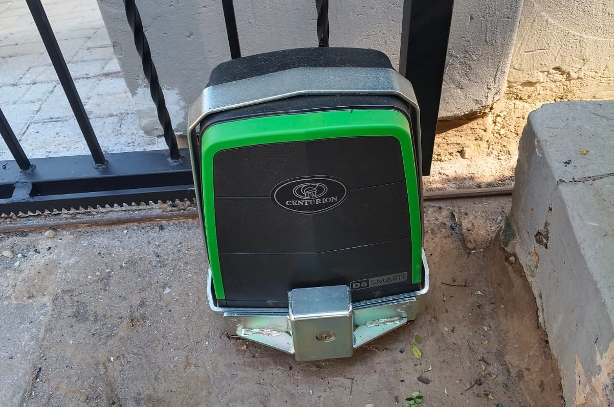 Centurion D6 Smart+ gate motor installed on a sliding gate in Pretoria